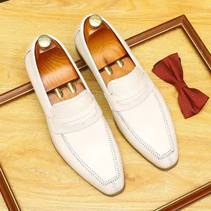 2025 Xiaohongshu hot push beige men's casual leather shoes cover feet and pedal British style pointed wedding loafers