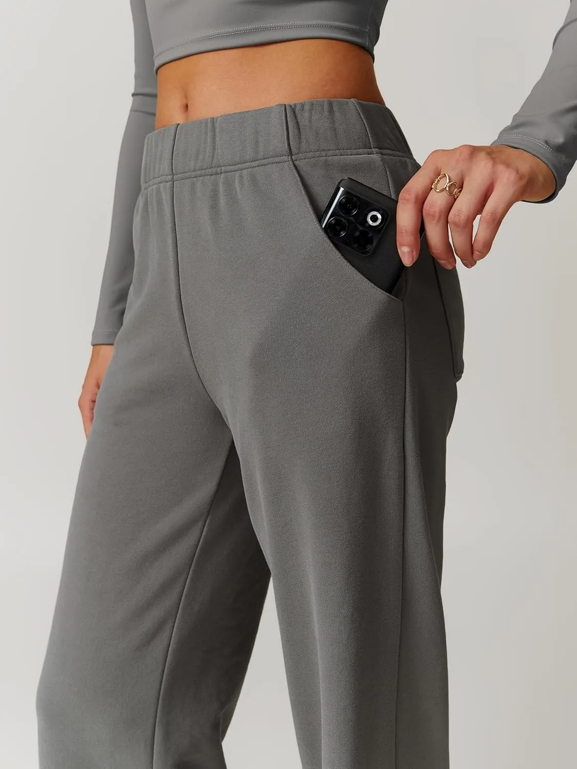 ABOCIW Womens Straight Leg Sweatpants Cotton High Waisted Baggy Athletic Joggers Lounge Pants with Pockets