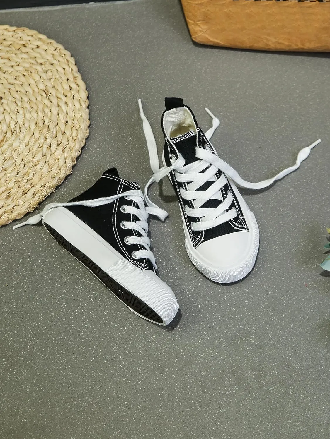 Boys and Girls High Top lace-up Kids' Espadrcanvas Shoes Back-to-School Season Little White Shoes Teen Classic Kids' Sneakers Tennis Shoes Baby Skate Shoes