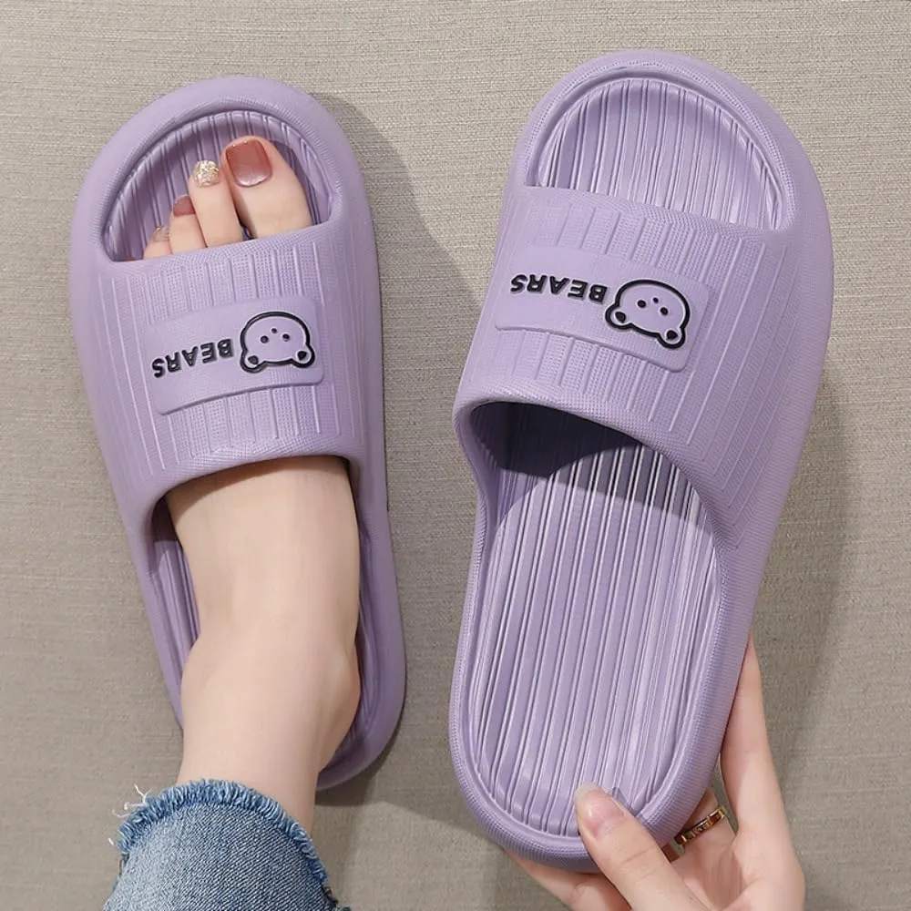 Cute Bear Slippers for Women Summer Feeling Soft Platform Non-Slip Sandals Antislip Indoor Outdoor Slippers Kawaii Gifts for Women Men