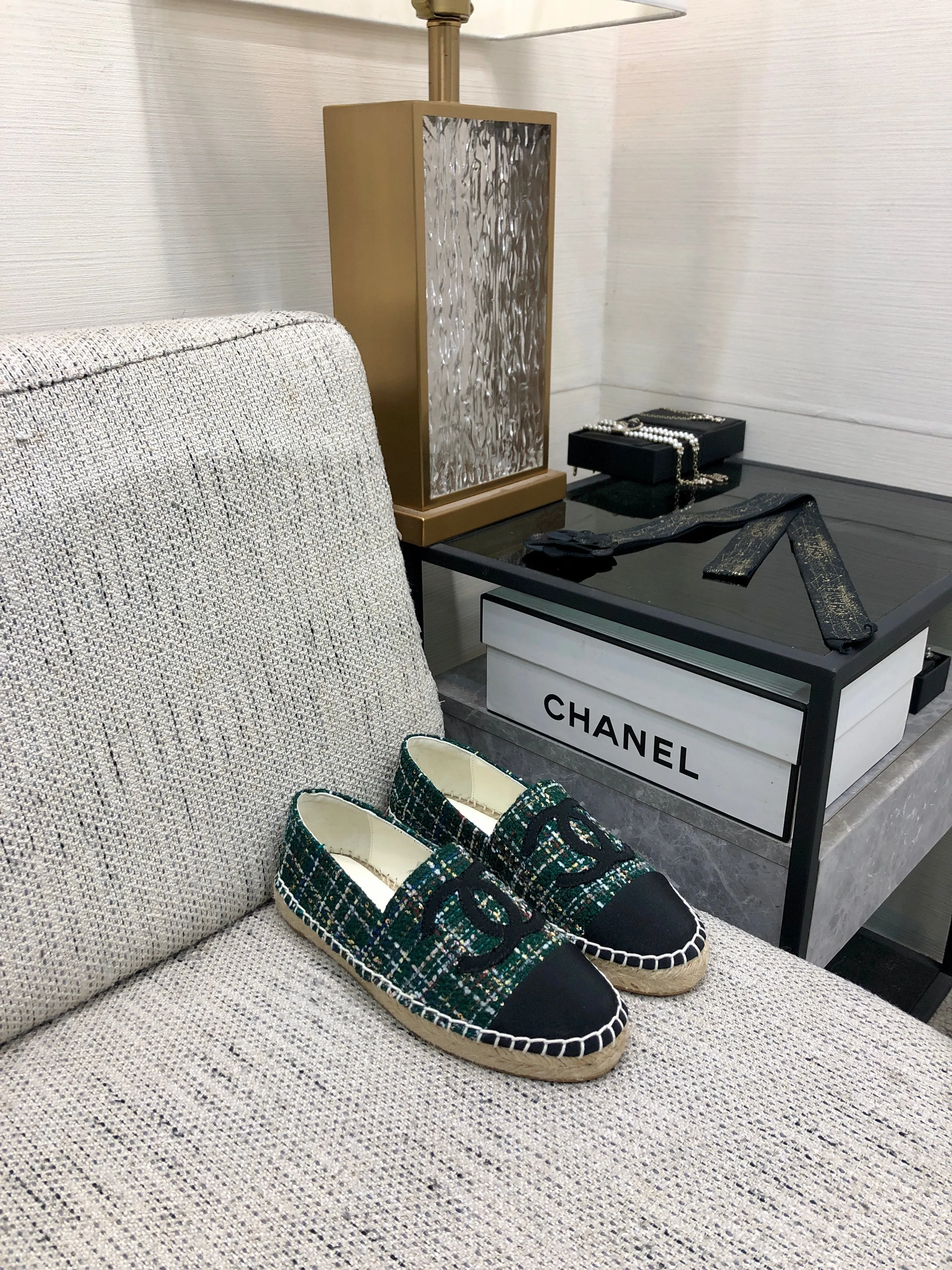 ESPADRILLE FOREST GREEN TWEED FABRIC AND BLACK CALFSKIN FLATS