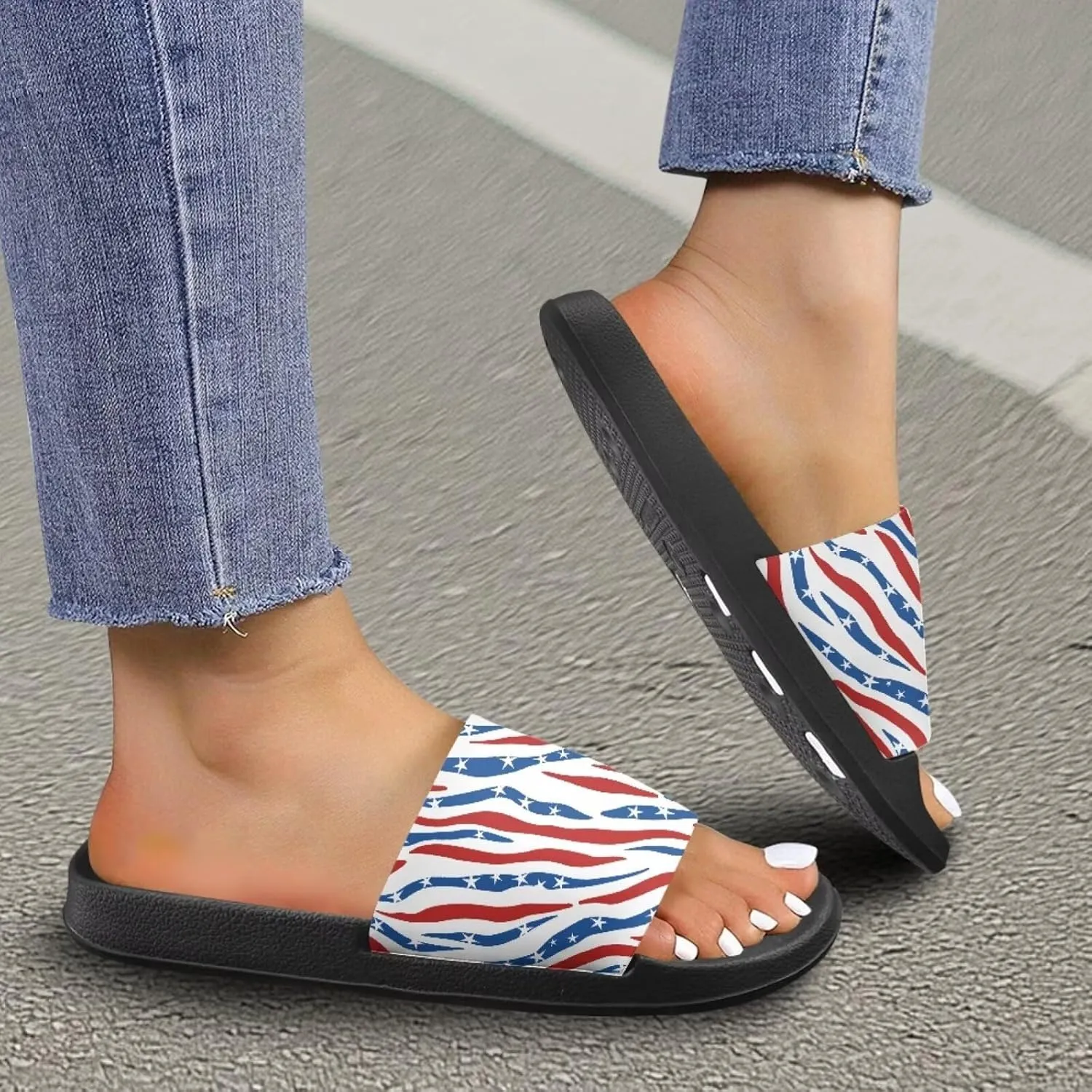 JoyLamoria Animal Print Sandals House Slides Women Cozy Pillow Slippers Soft Non-Slip Beach Pool Bathroom Lightweight Summer Fashionable