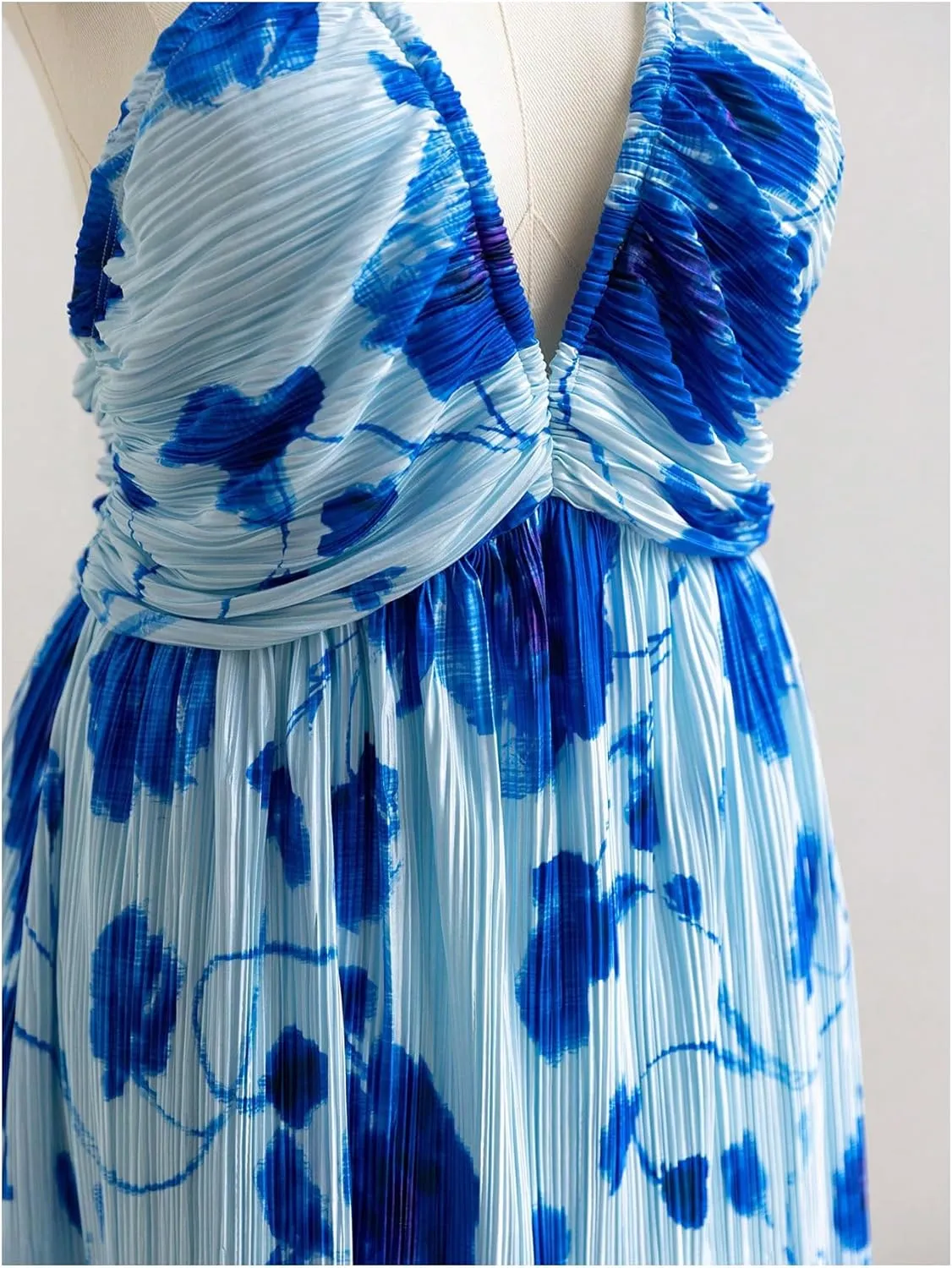 MakeMeChic Women's Plus Size Floral Tie Dye Halter Dress Open Back A Line Mini Dresses