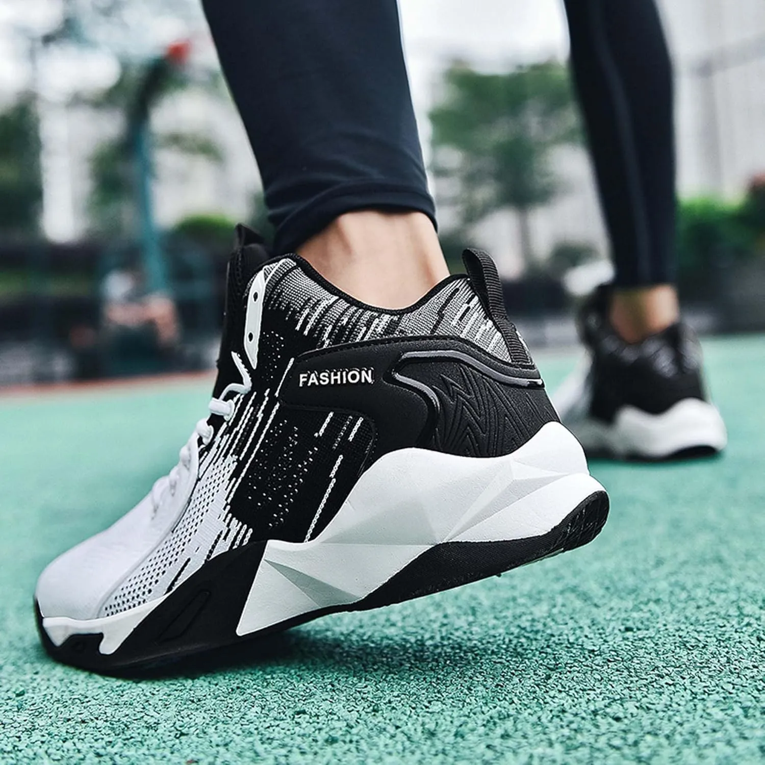 Men's Basketball Shoes Mesh Breathable Sneakers Non-Slip Training Running Tennis Shoes Street Casual Walking Men's Shoes