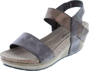 Pierre Dumas Women's Chantal-2 Wedge Sandal