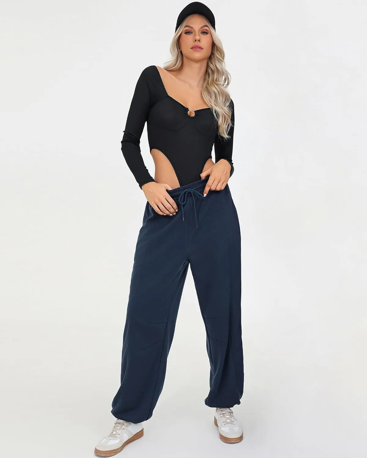 Quenteen Womens Sweatpants Casual Loose Lightweight Joggers Pants Fall Baggy Lounge Pants Drawstring Workout Bottoms