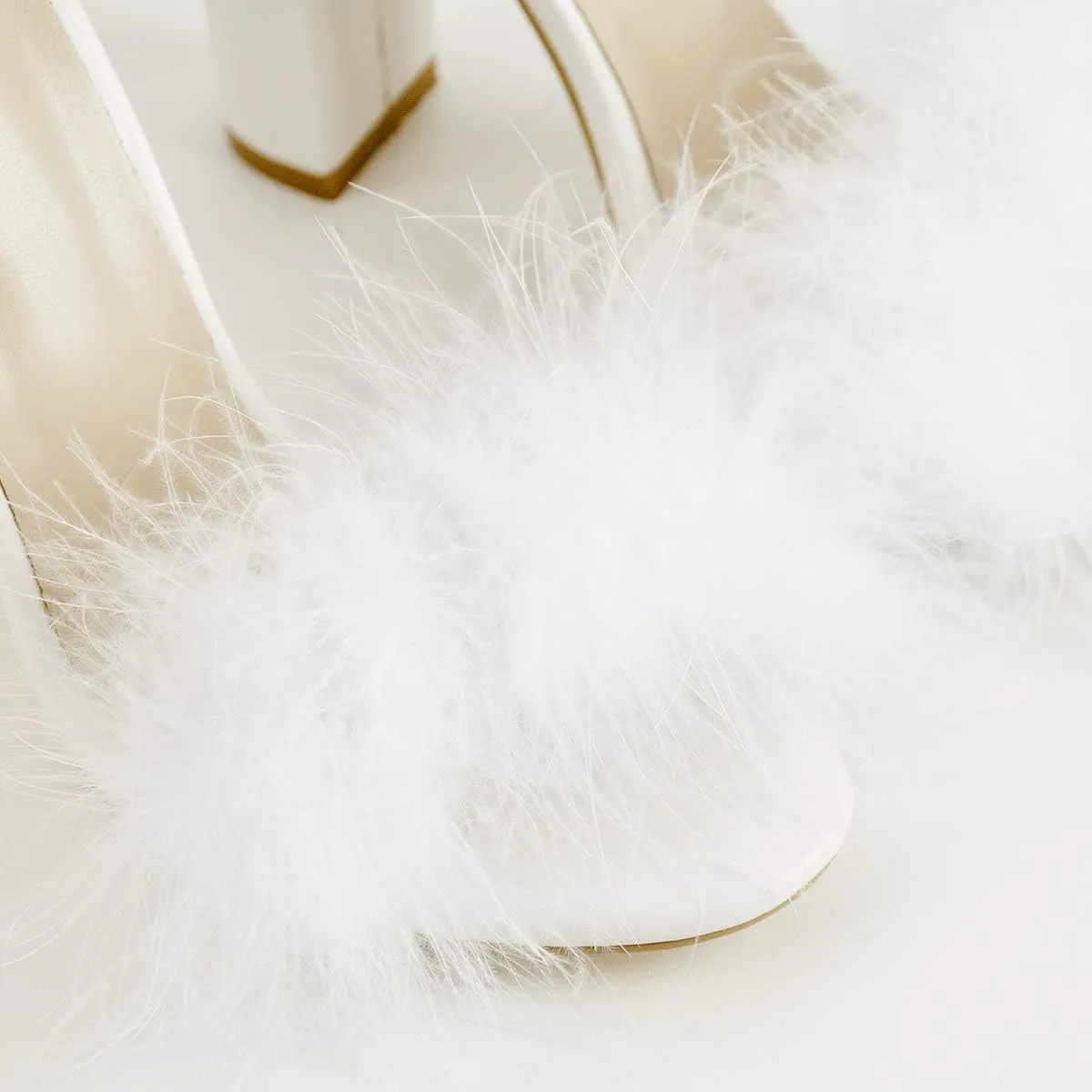 Richealnana Women's Fuzzy Cozy Strappy Open Toe Dress Artificial Feather Heeled Sandals