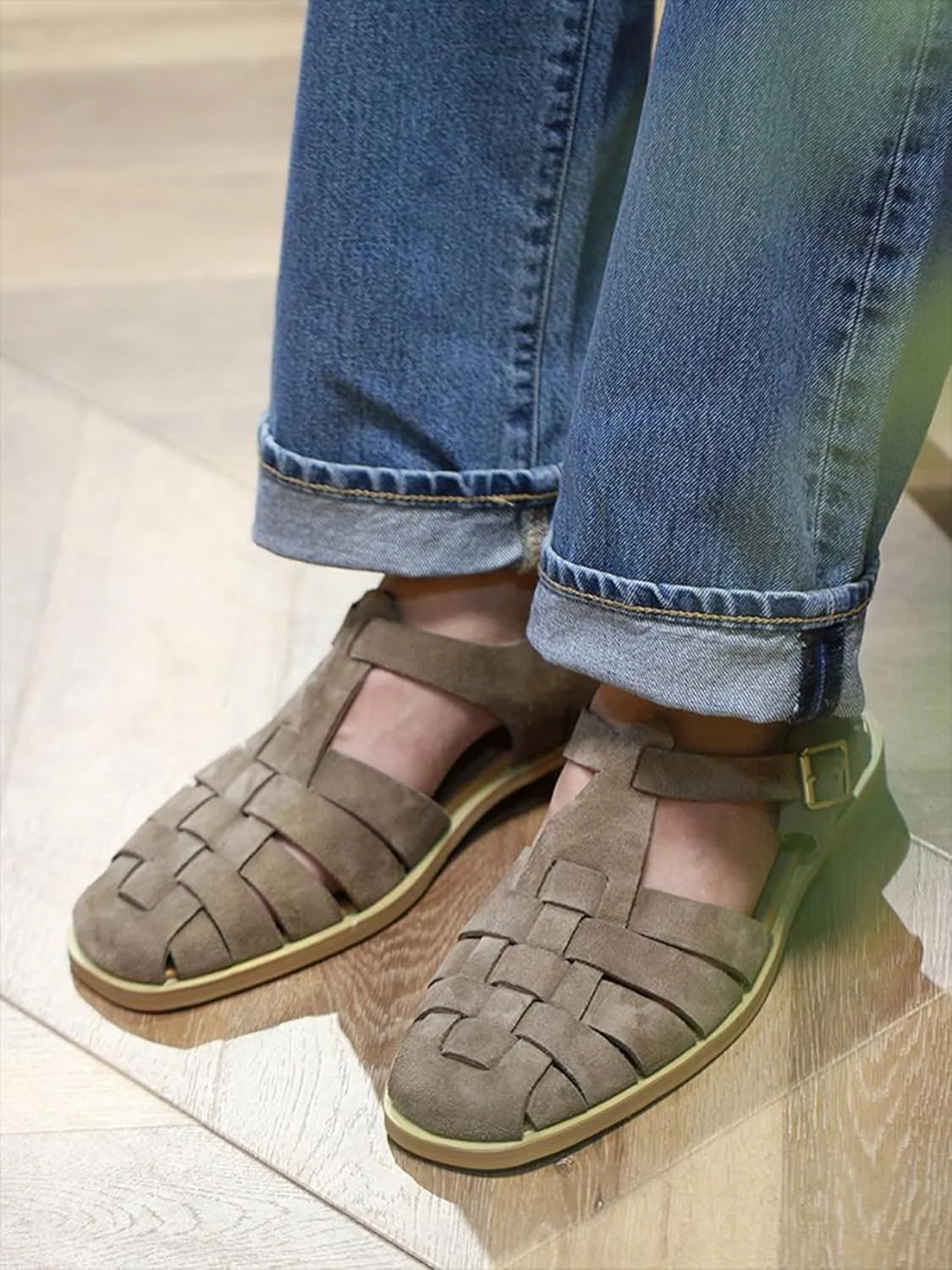 Santimon Mens Sandals Black Dress Slippers Handwoven Cowhide Leather Casual Shoes for Men Summer Beach Closed Toe Sandals Stylish Comfortable Non-Slip Shoes
