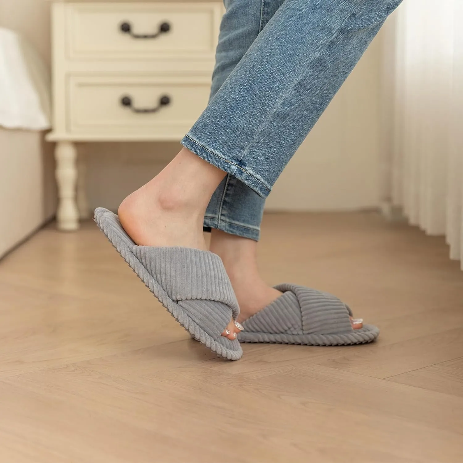 Slippers for Women Memory Foam House Bedroom Corduroy Crossbands Open Toe Slides Sandals Shoes Comfy Trendy Gift for womens Anti-Skid sole