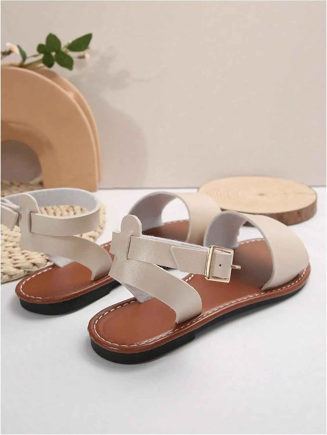 SweatyRocks Women's Open Toe Leather Flat Sandals Single Bands Ankle Strap Sandals