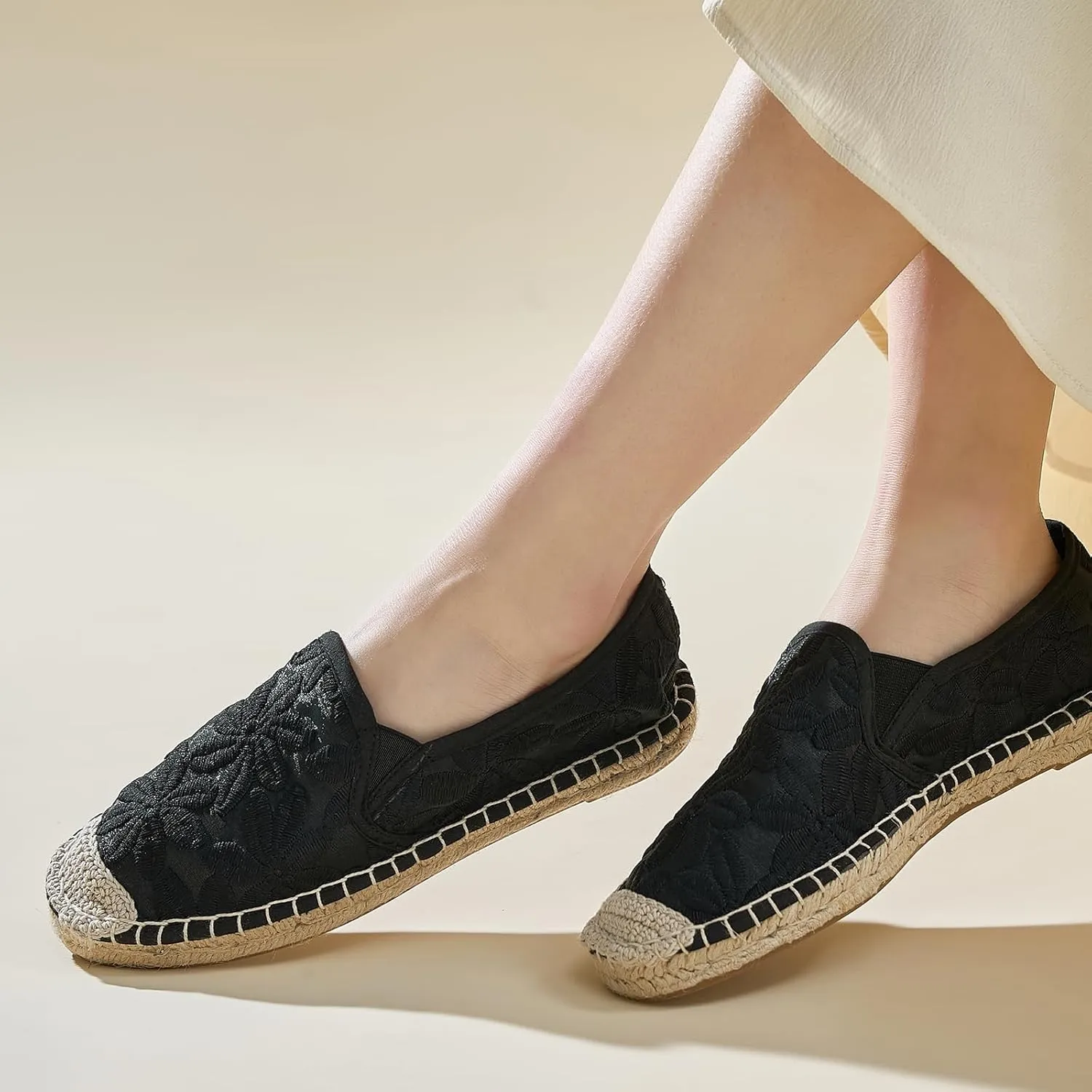 Womens Extra Wide Width Flats Shoes White Flats Dress Flats Comfortable Casual Loafer Shoes
