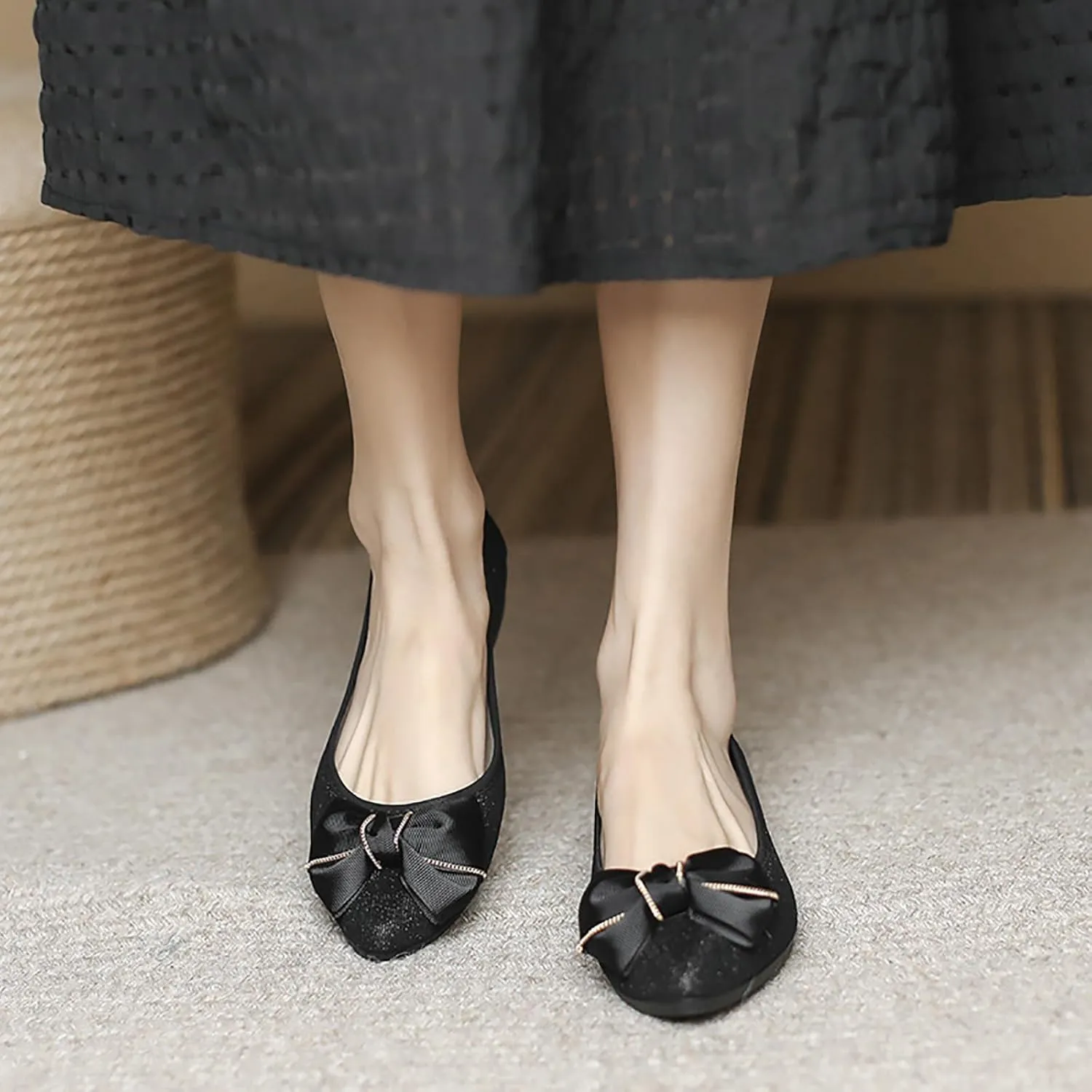 Women's Flats, Foldable Ballet Flats for Women, Fashion Bow Tie Pionted Toe Comfort Lightweight Slip-On Dress Shoes