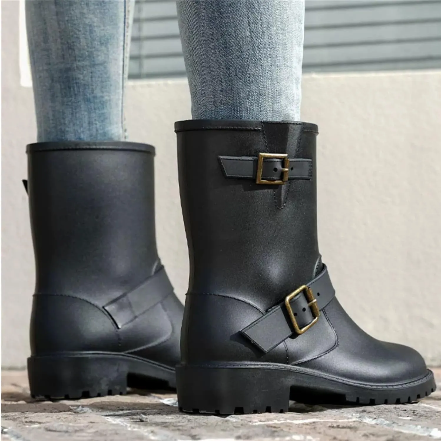 Women's rain boots Mid-Calf Waterproof, Water Boots for Women Anti-slip Soft Outsole