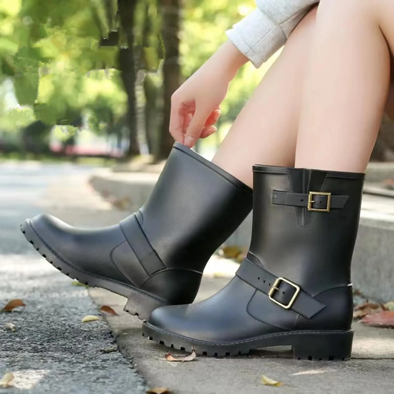 Women's rain boots Mid-Calf Waterproof, Water Boots for Women Anti-slip Soft Outsole
