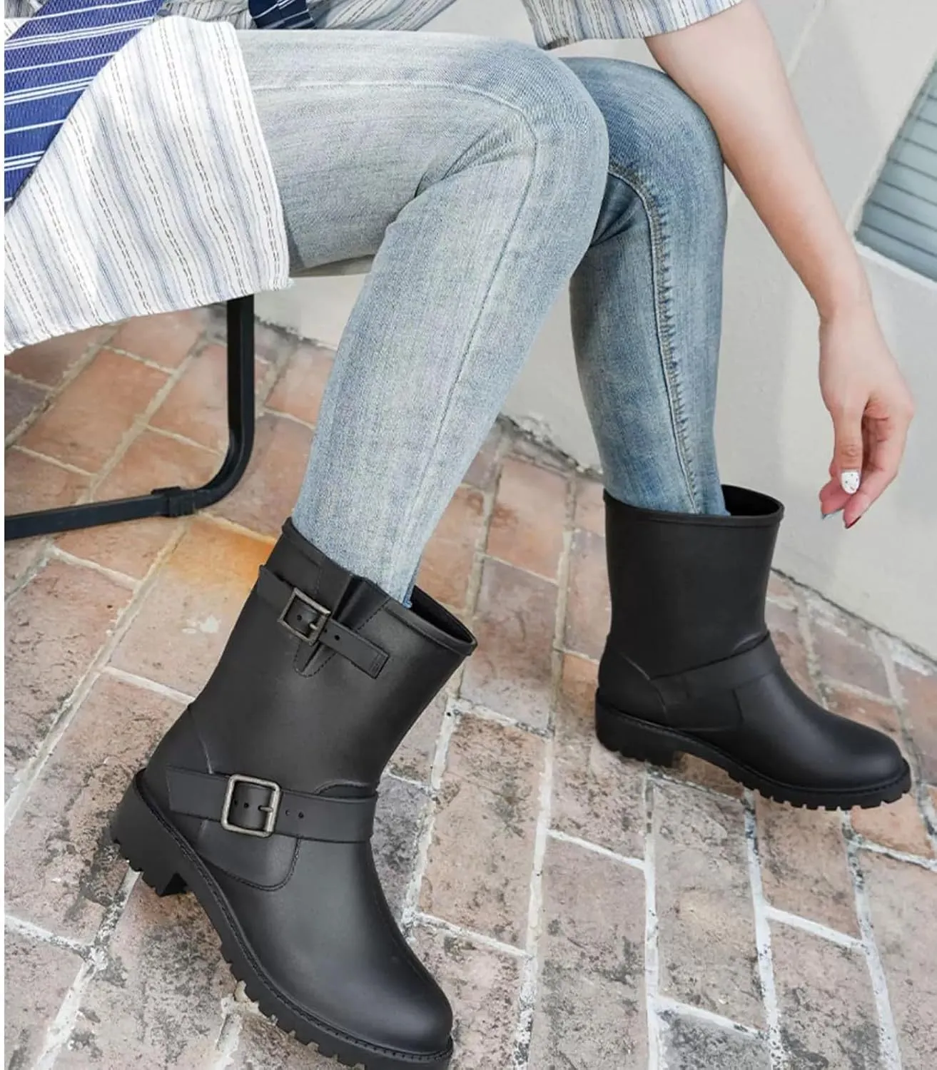 Women's rain boots Mid-Calf Waterproof, Water Boots for Women Anti-slip Soft Outsole