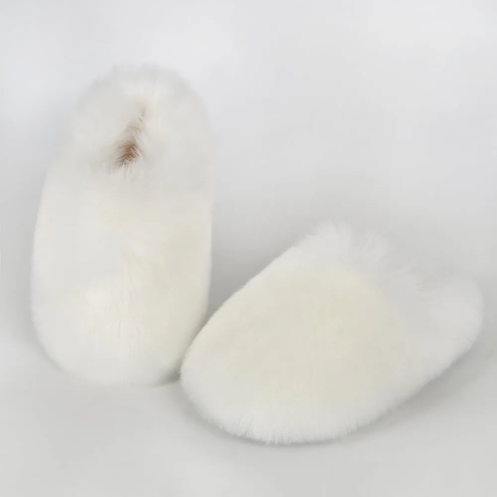 ZSGYCHCY Women's Winter Faux Fur Slides House Slippers Fluffy Sandals Furry Slide Indoor Outdoor