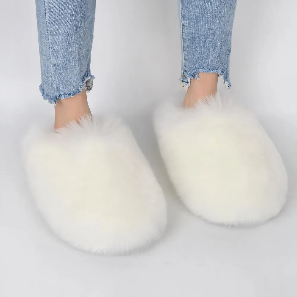 ZSGYCHCY Women's Winter Faux Fur Slides House Slippers Fluffy Sandals Furry Slide Indoor Outdoor